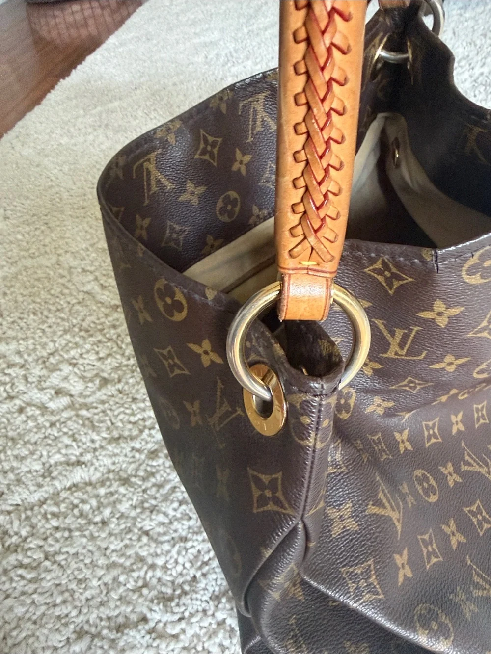 Louis Vuitton Monogram Canvas Shoulder Bag with Tan Handle